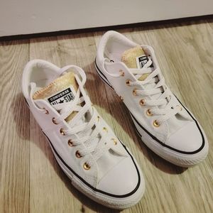 Women's Converse All Stars Size 8 Glitter Sneakers